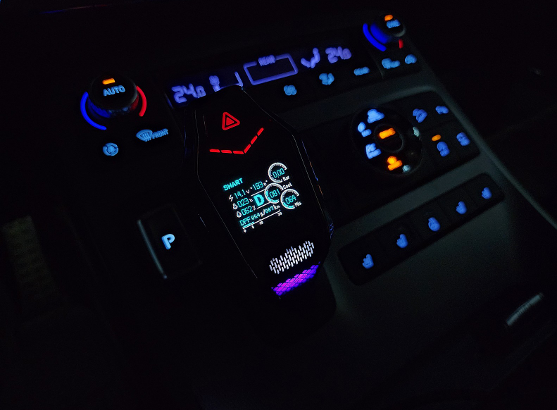 제어판, 전자제품, 게이지, 스크린샷이(가) 표시된 사진
자동 생성된 설명