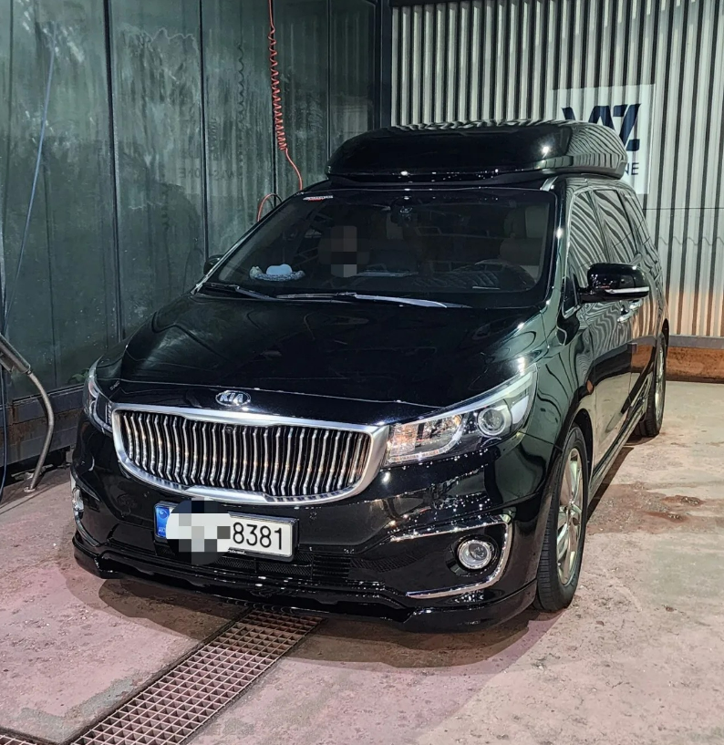 육상 차량, 바퀴, 차량, 타이어이(가) 표시된 사진
자동 생성된 설명