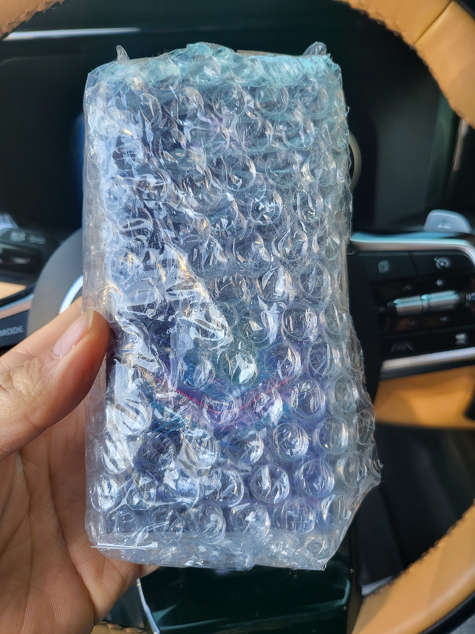 광물, 바위이(가) 표시된 사진
자동 생성된 설명