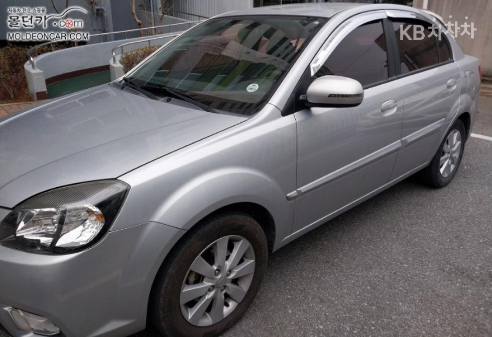 2010 kia pride
