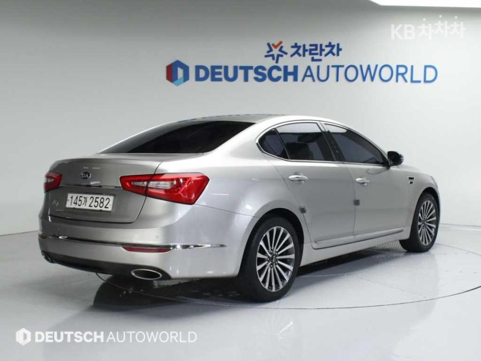 2014 - kia k7