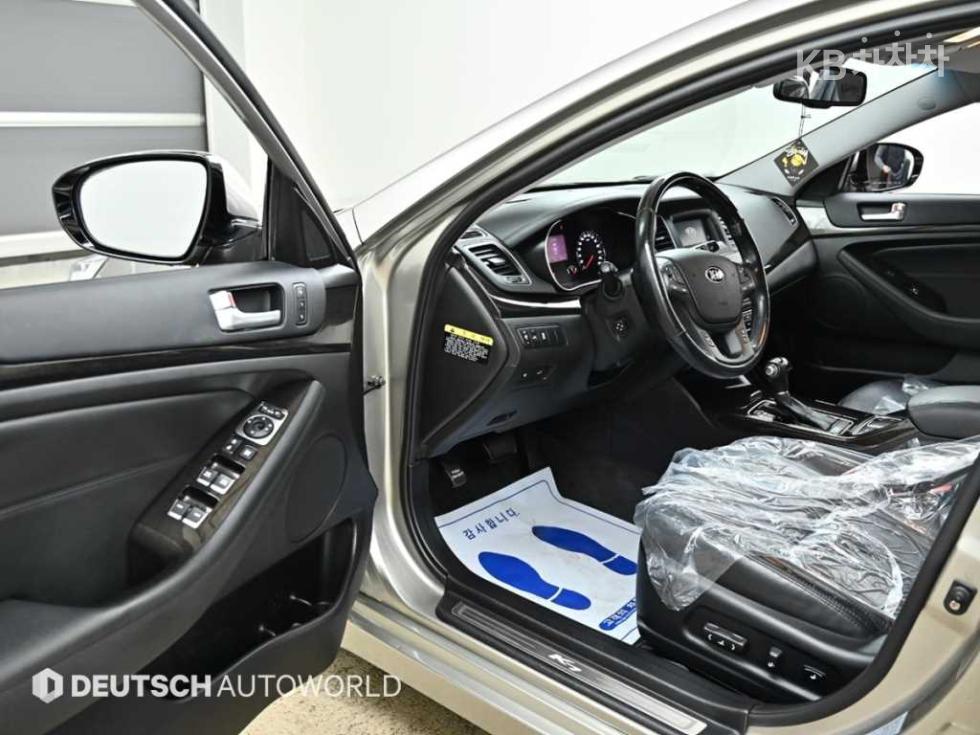 2014 - kia k7