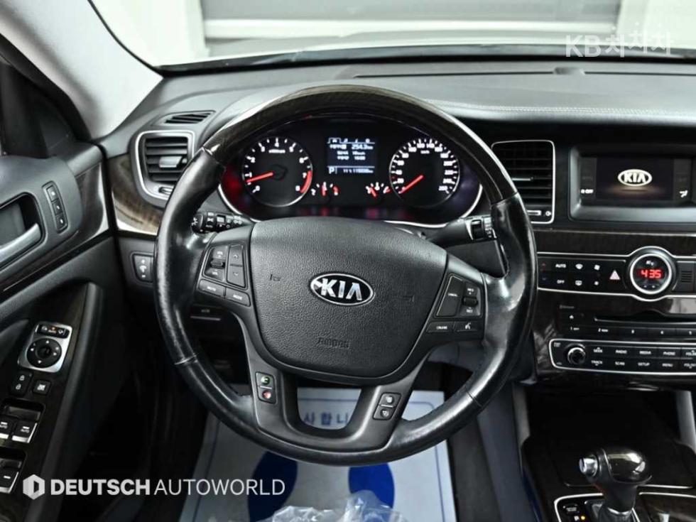 2014 - kia k7