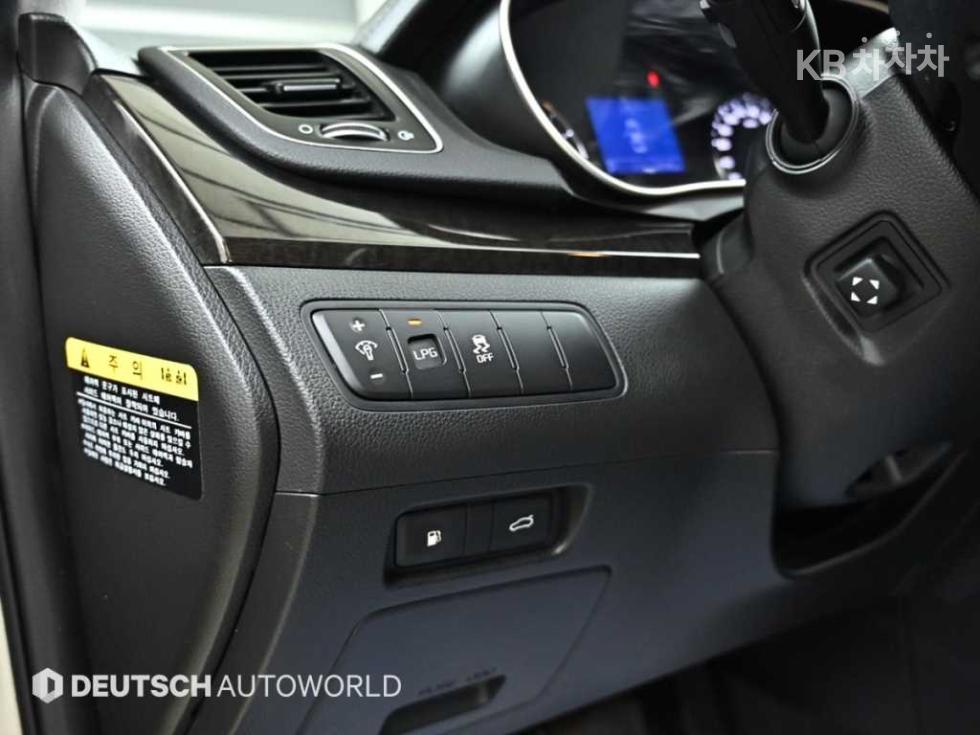 2014 - kia k7