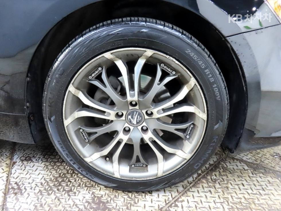 2010 - kia k7