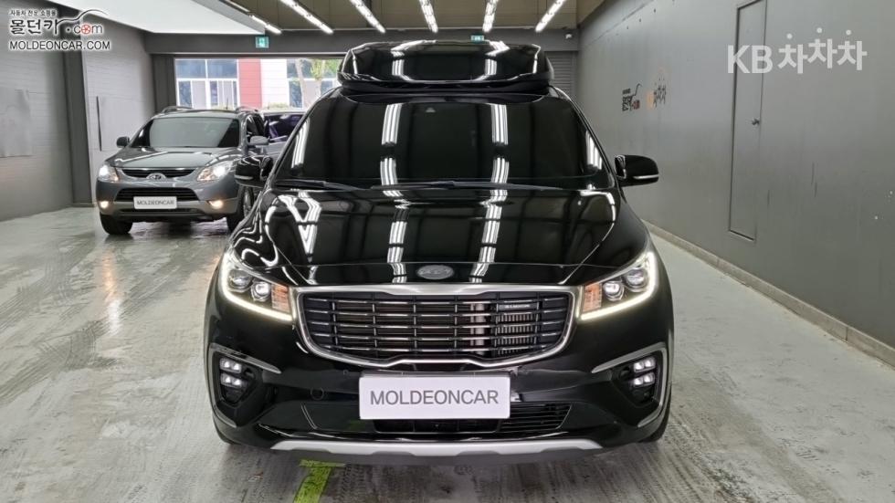 2019 - kia carnival