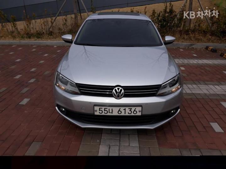 Volkswagen Jetta New 2.0 TDI BlueMotion