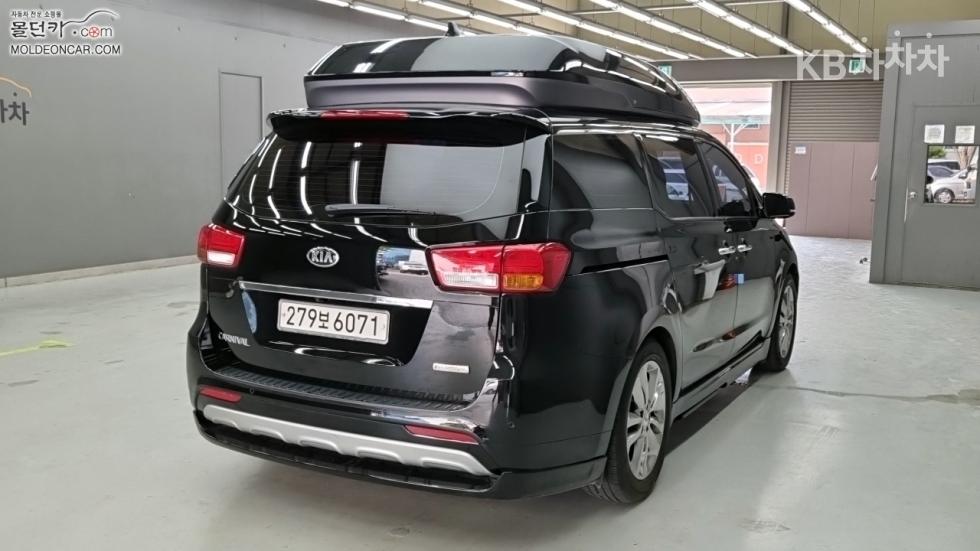 2016 - kia carnival