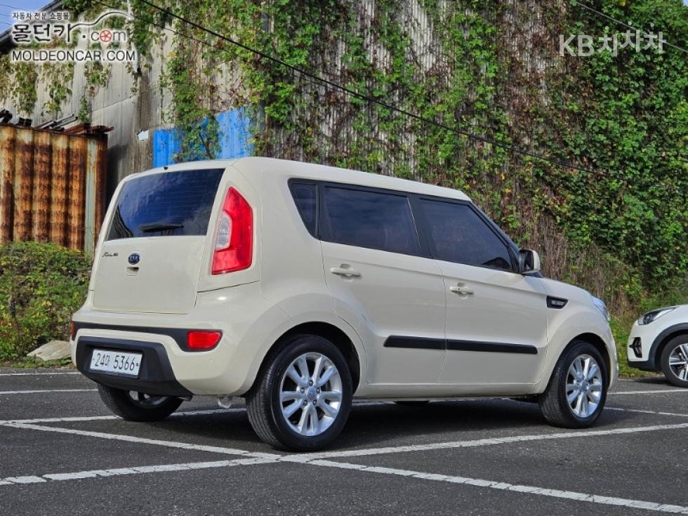 2012 - kia soul