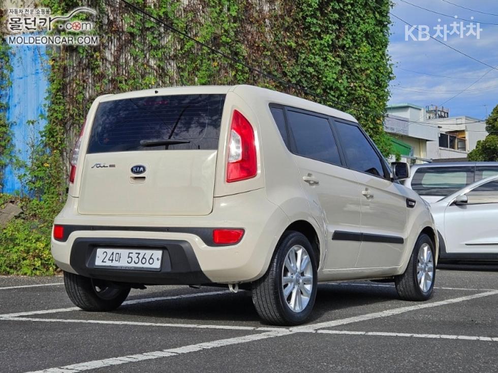 2012 - kia soul