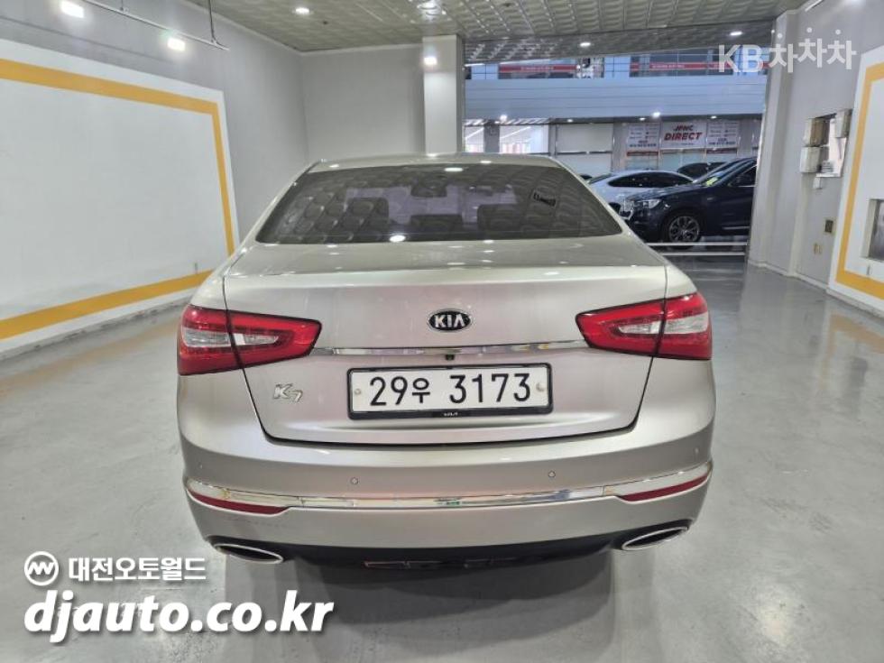 2013 - kia k7