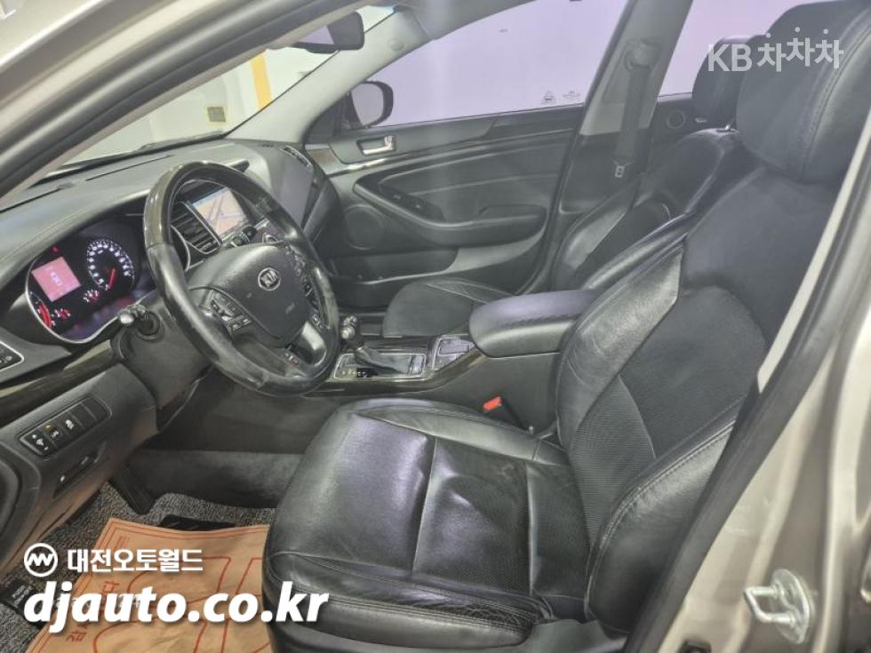2013 - kia k7