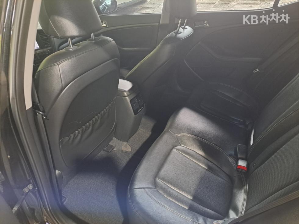 2011 - kia k5