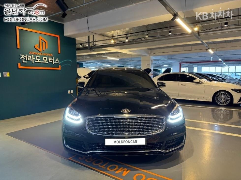 Kia K9