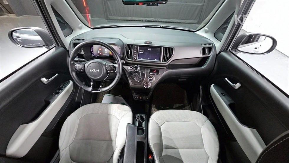 2023 - kia kia