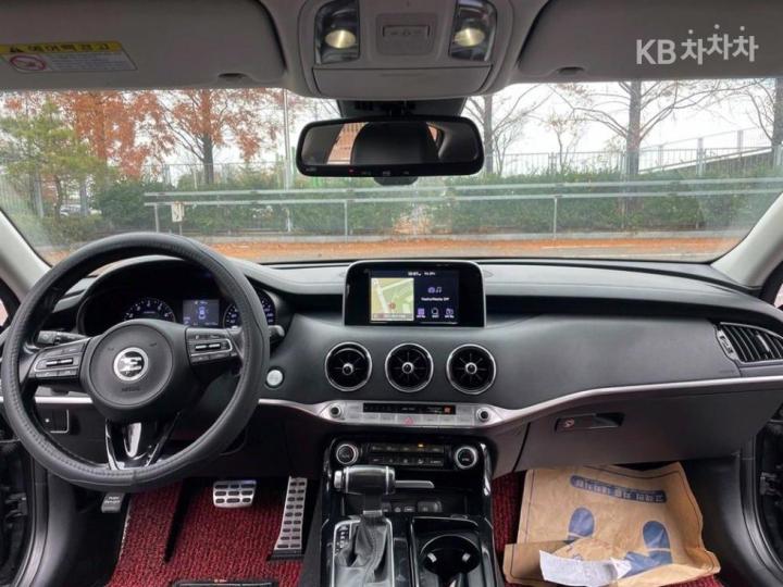 Kia Stinger 2.0 Turbo 2WD Prime 10