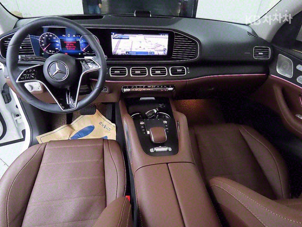 Mercedes-Benz GLE — miniaturë 7