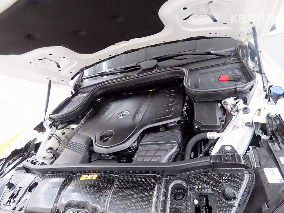Mercedes-Benz GLE — miniaturë 19