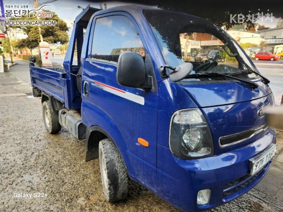 2013 - kia bongo iii