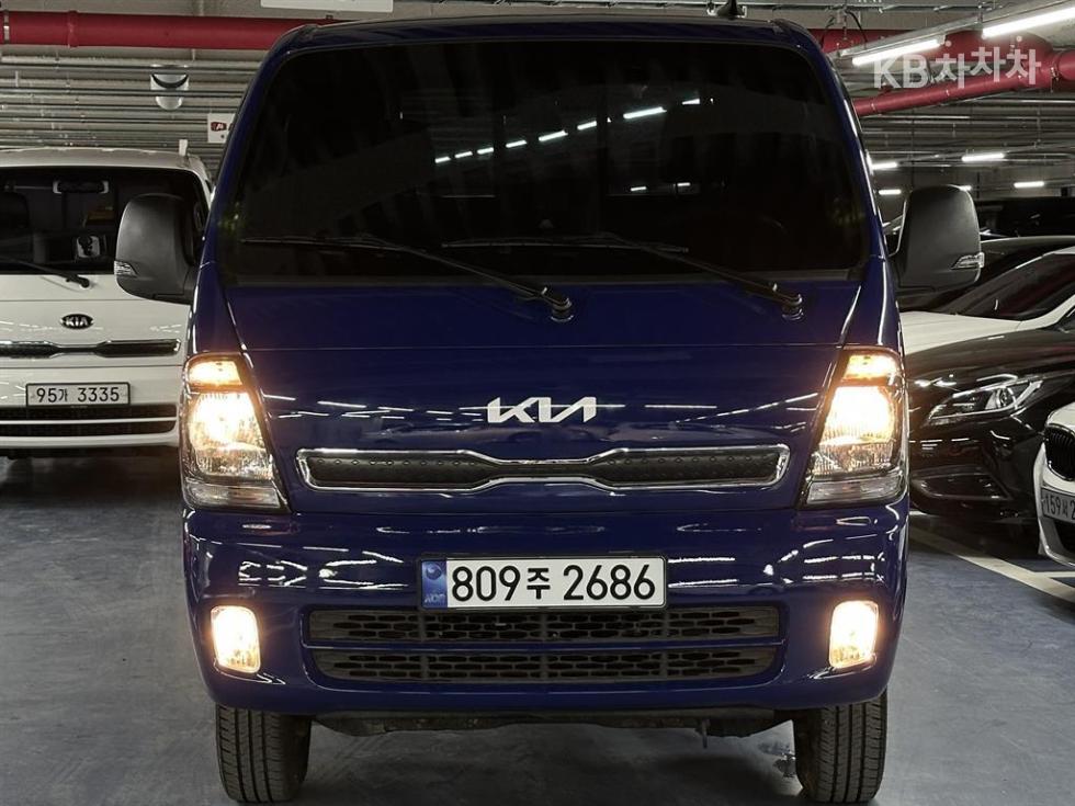 2024 - kia bongo iii