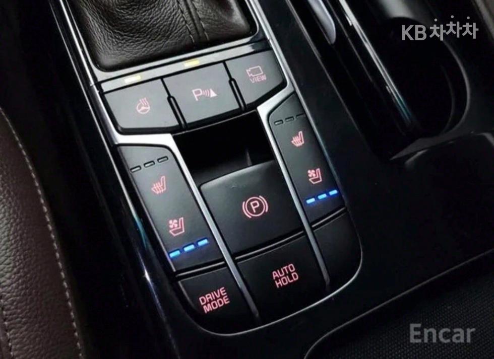2019 - kia k7