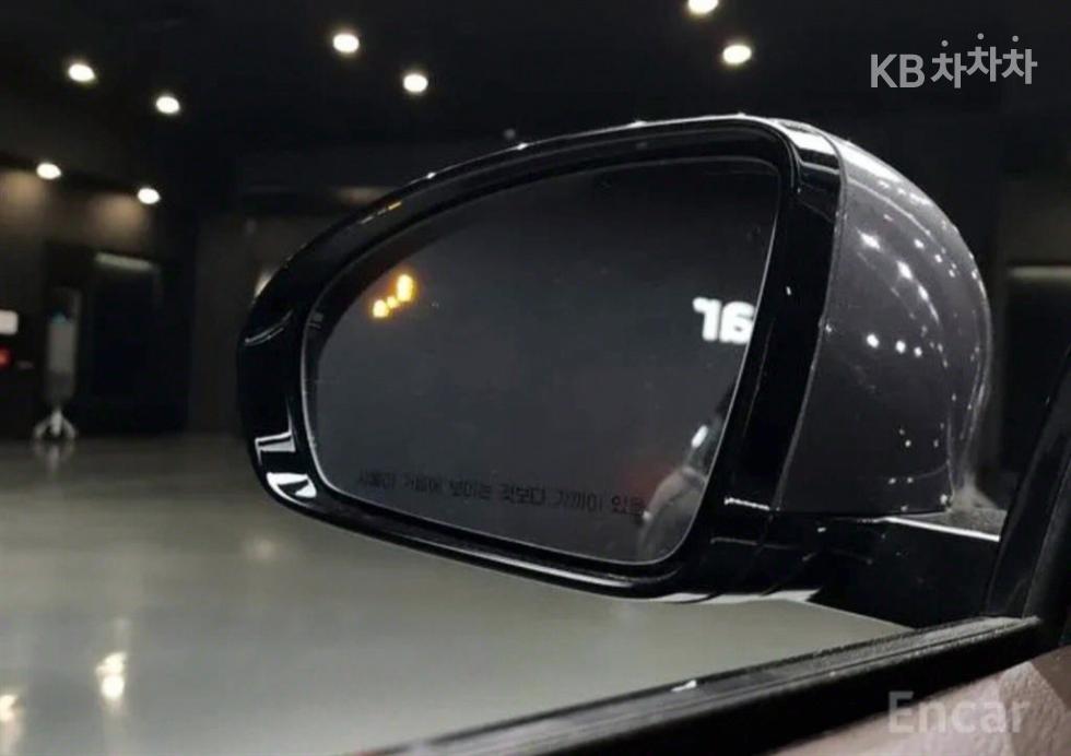 2019 - kia k7