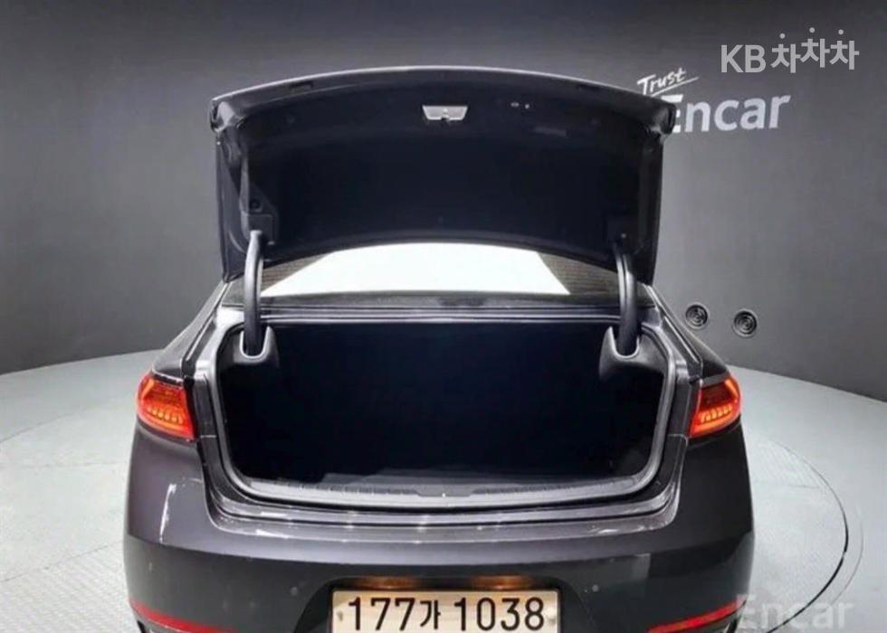 2019 - kia k7