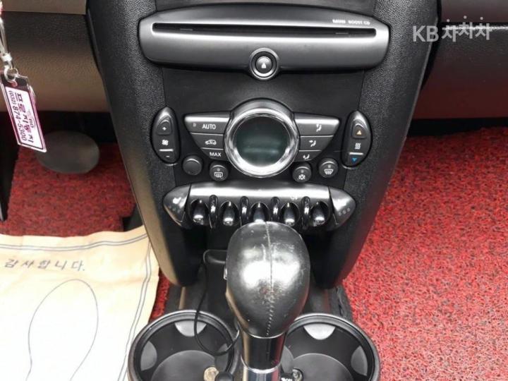 Mini Cooper Convertible 1.6 Base Type 9