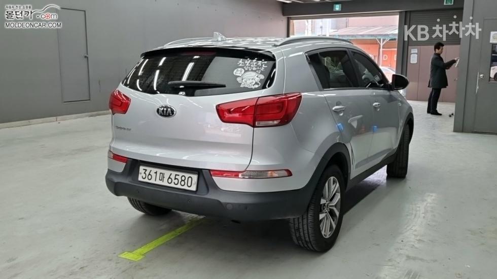 2016 - kia sportage