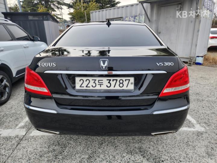 Hyundai Equus New VS380 Luxury 4