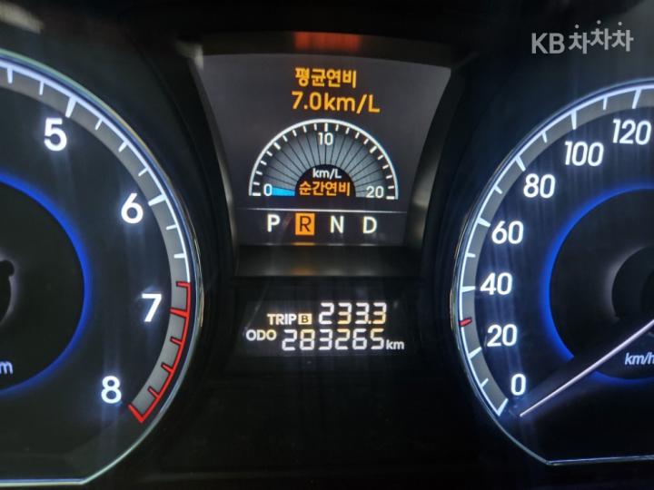 Hyundai Equus New VS380 Luxury 6