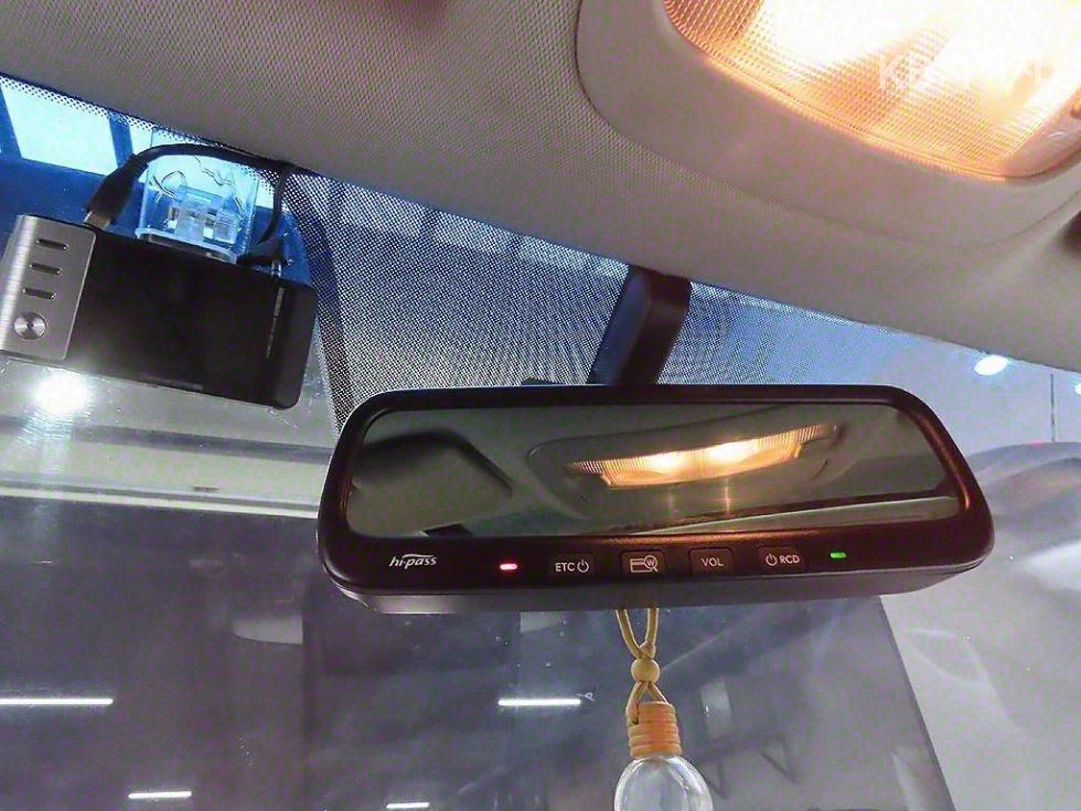 2012 - kia carnival
