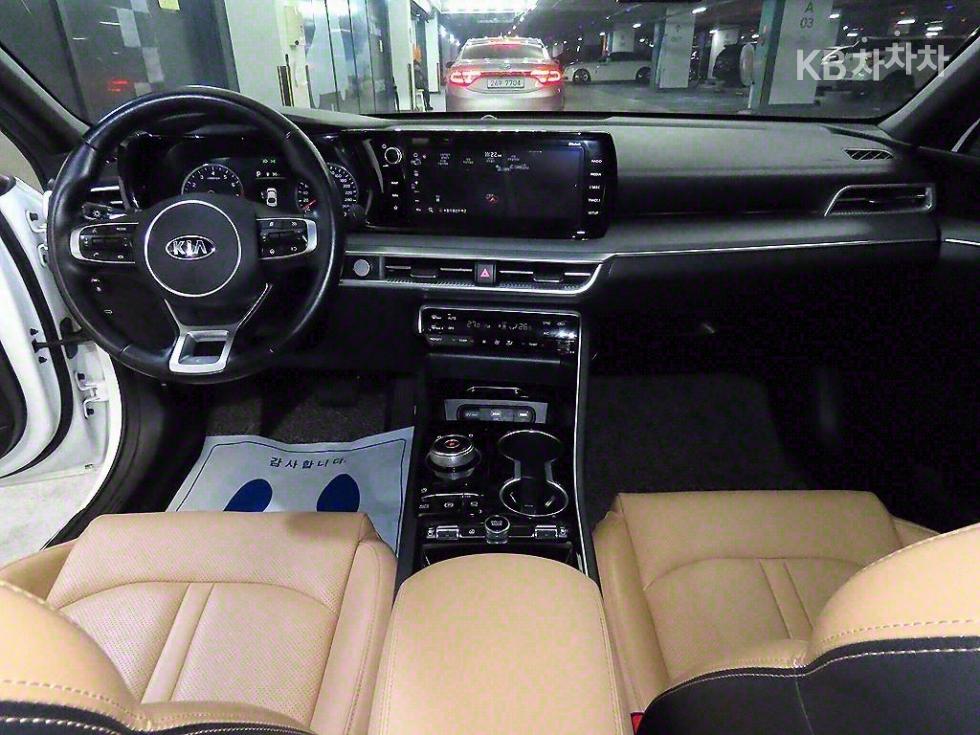 2020 - kia k5