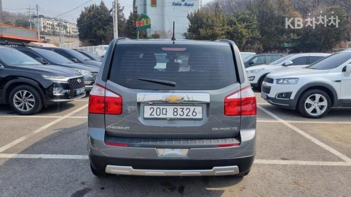 Chevrolet Orlando LPG LTZ Premium 4