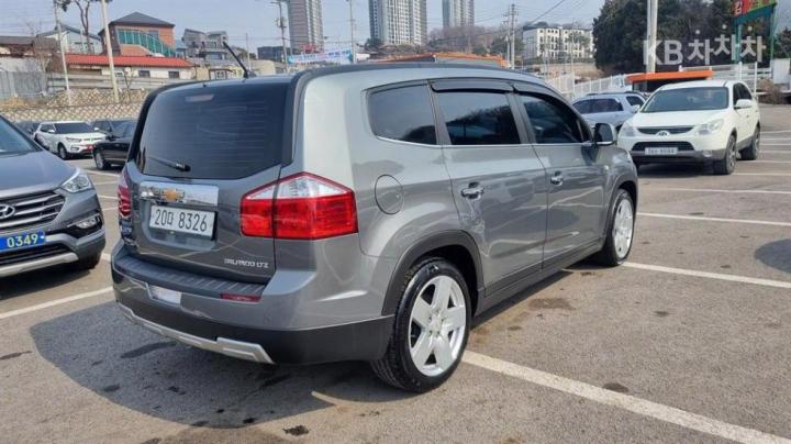 Chevrolet Orlando LPG LTZ Premium 5