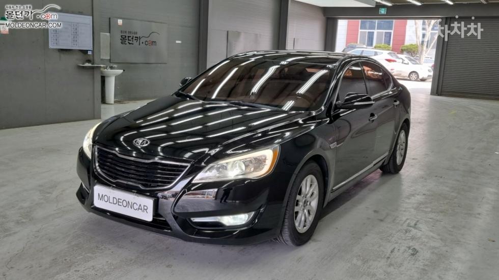 2010 kia k7
