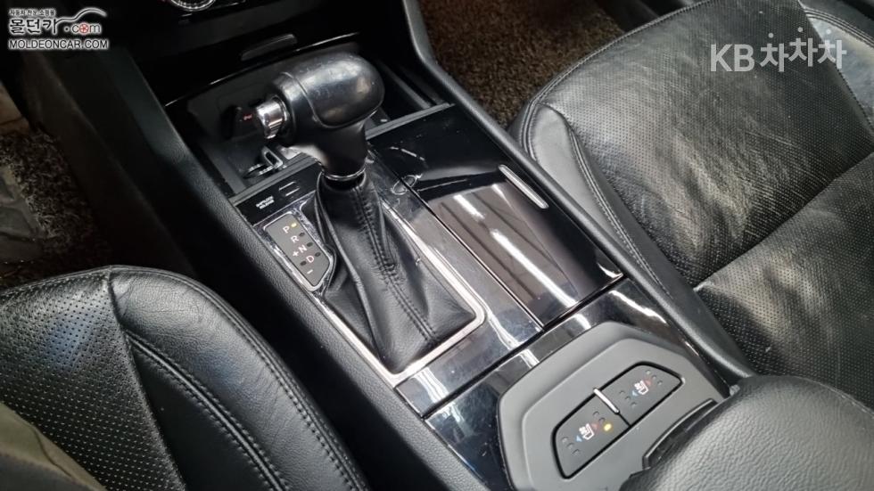 2010 - kia k7