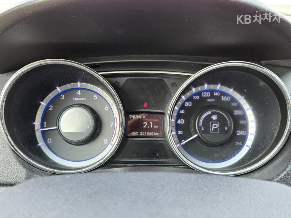 Hyundai Sonata — miniaturë 5