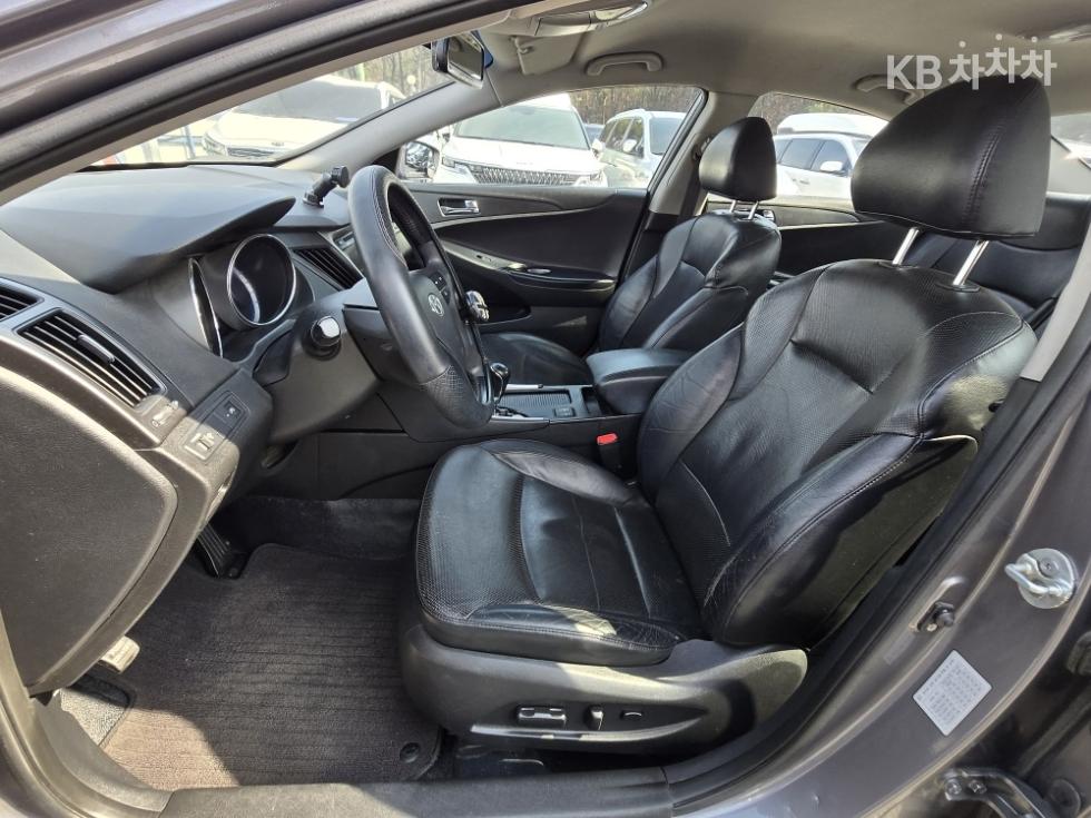 Hyundai Sonata — miniaturë 14