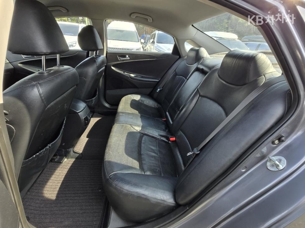 Hyundai Sonata — miniaturë 15