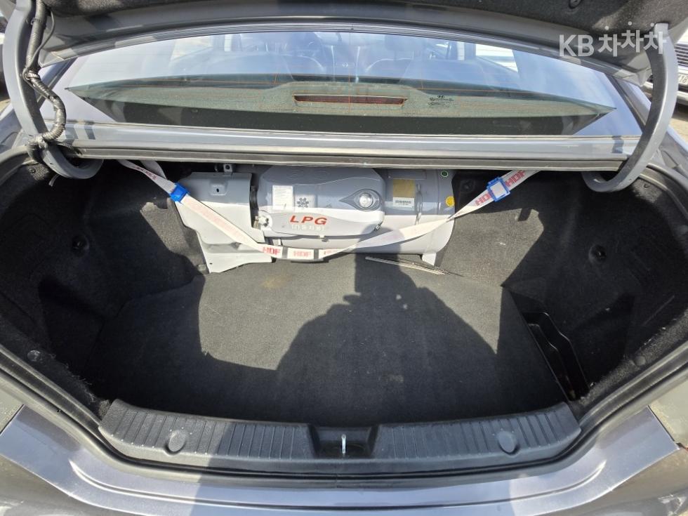 Hyundai Sonata — miniaturë 18