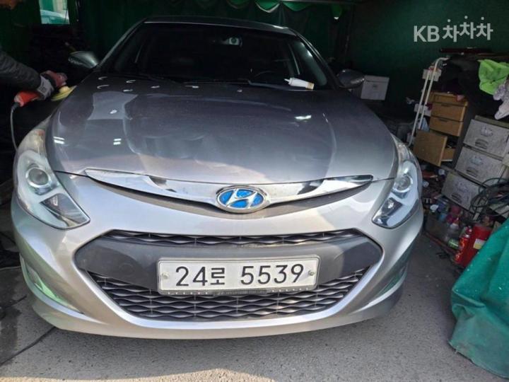 Hyundai Sonata Hybrid 2.0 Premium