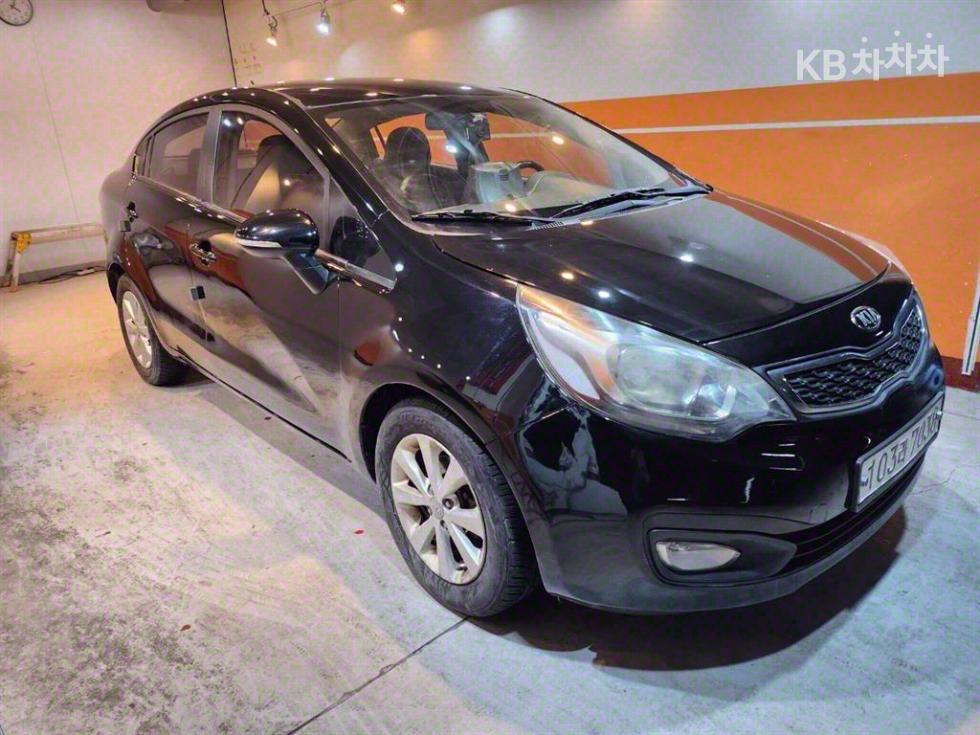 2014 - kia pride