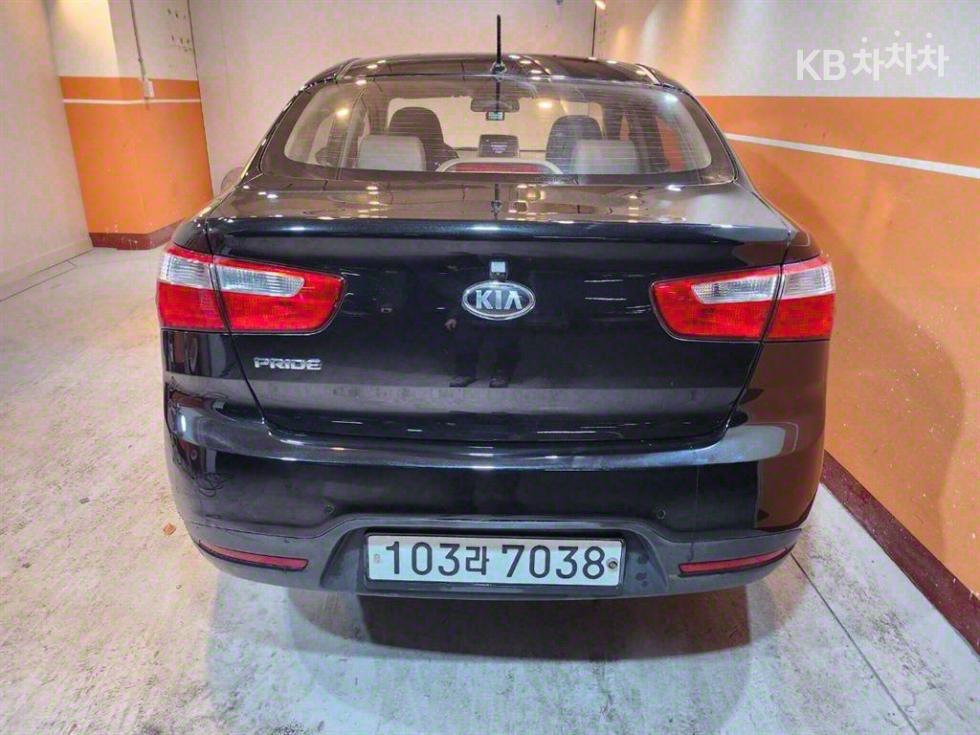 2014 - kia pride