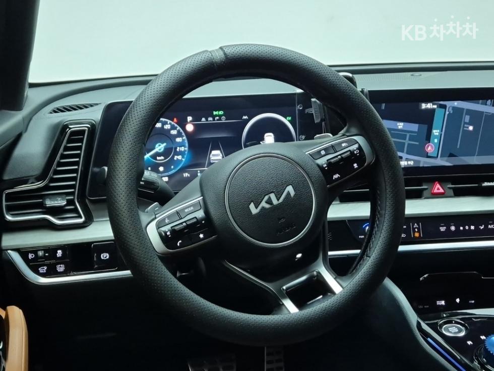 2024 - kia sportage