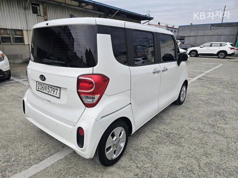 2021 - kia ray