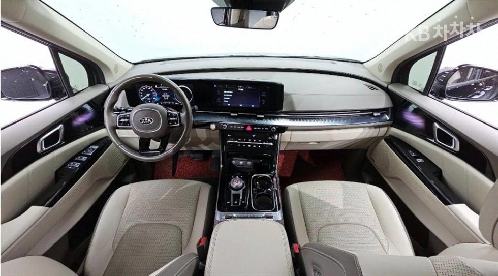 2021 - kia carnival
