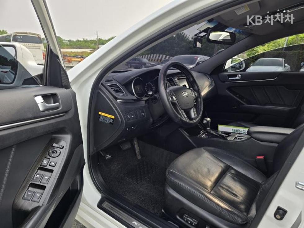 2013 - kia k7