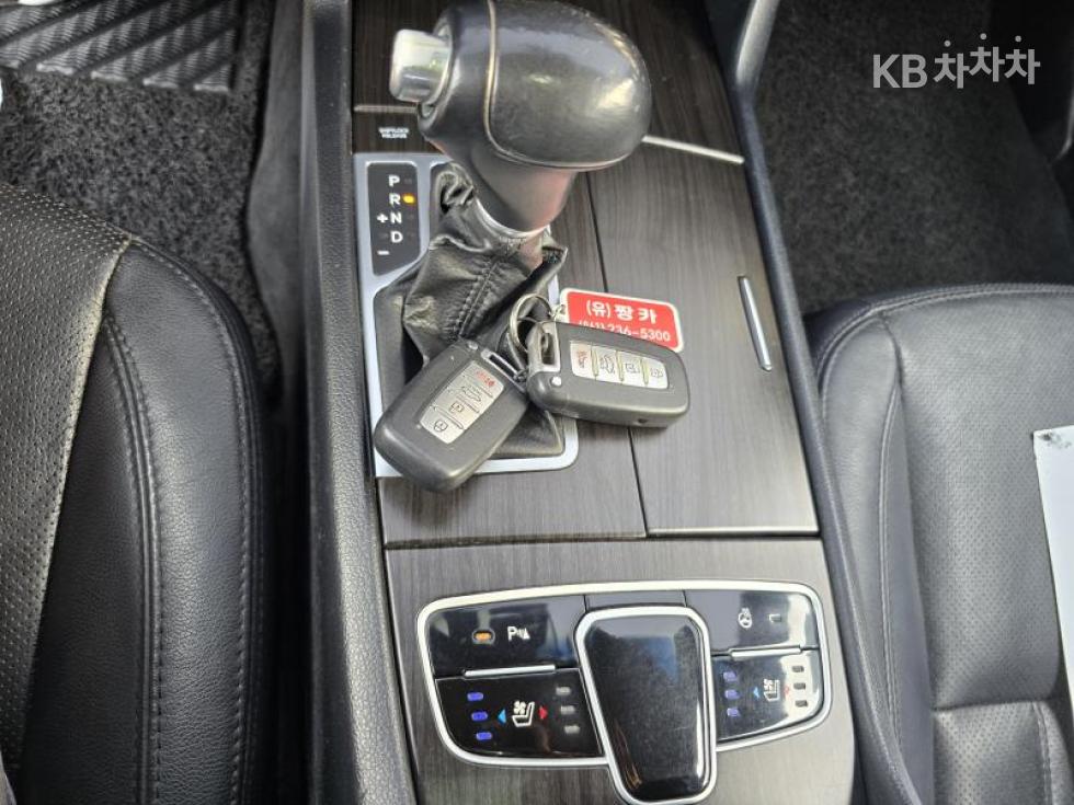 2013 - kia k7
