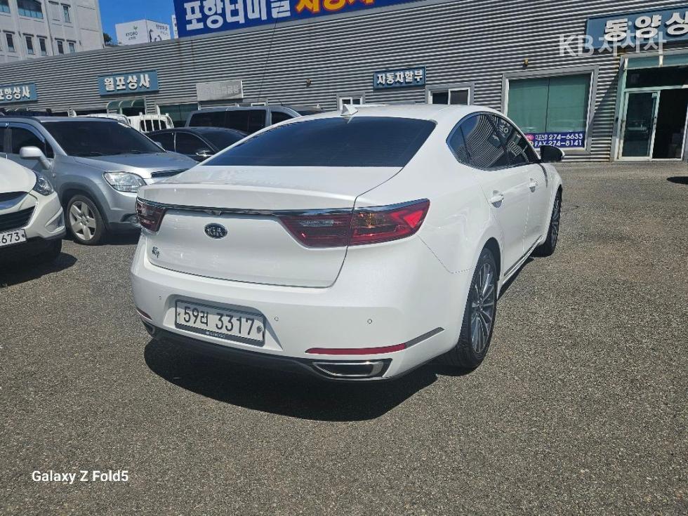 2017 - kia k7